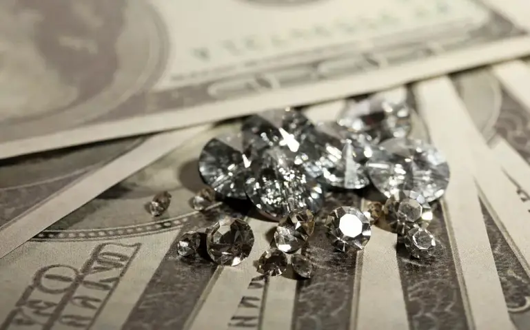 Как правильно инвестировать в бриллианты