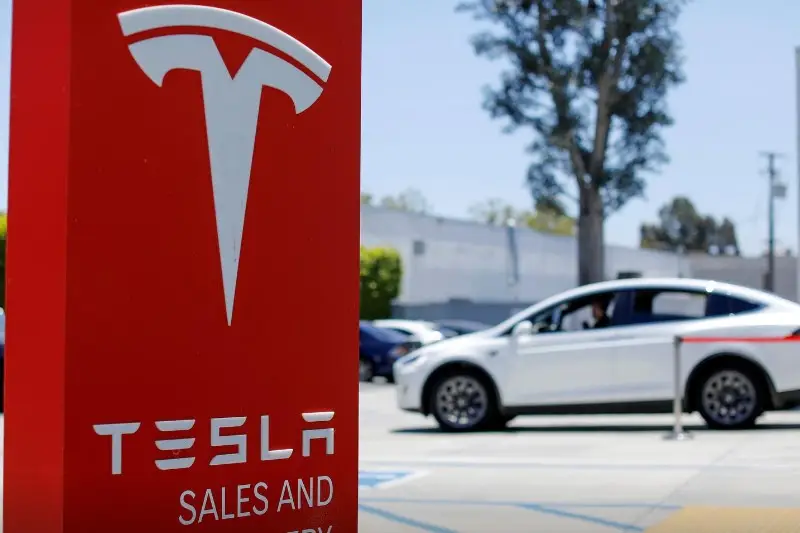 Предприятие Tesla при помощи займов получила доход и вошла в индекс S and P500 Предприятие Tesla при помощи займов получила доход и вошла в индекс S and P500