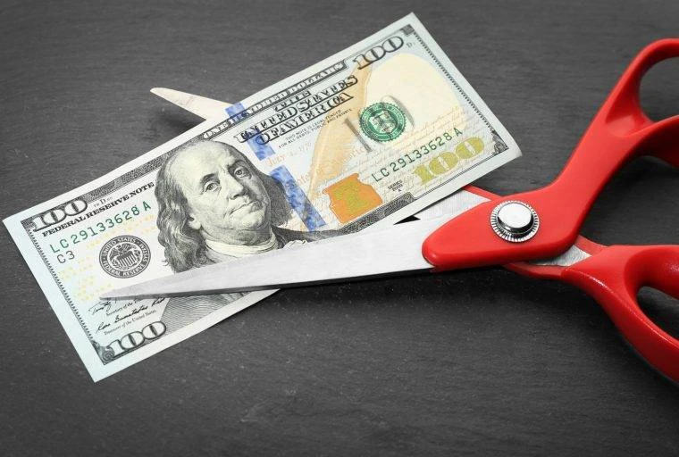 Китай собирается инициировать падение доллара США Китай собирается инициировать падение доллара США